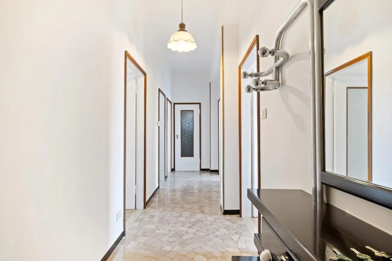 San Donato Bologna Fiere Apartment 0*,  إيطاليا